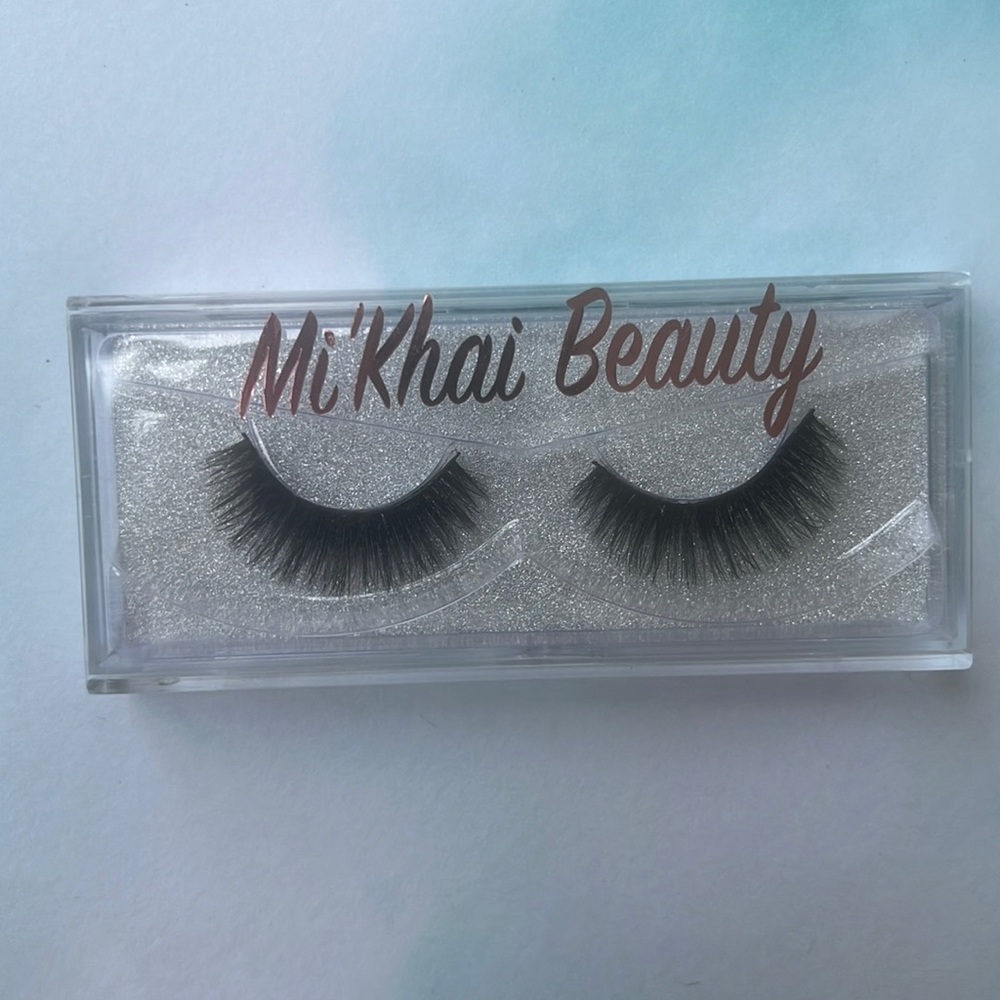 Mink lashes -Ona